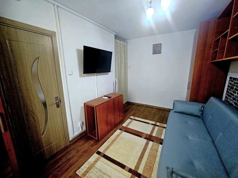 Unirii, Piata Alba Iulia, renovata, tv, ac, contract ANAF